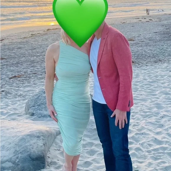 Norma Kamali Diana Dress in Seafoam Green - Picture 9 of 9